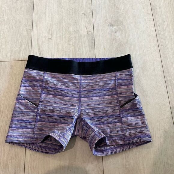 Lululemon women’s shorts size 8 - Picture 1 of 7